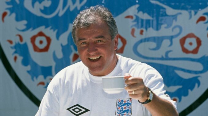 Terry-Venables-hosted-karaoke-nights-and-wowed-player-with-beautiful-voice.jpg