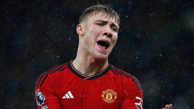 Man-Utd-star-Hojlund-told-to-give-Dalot-dressing-down-over-lack-of-respect.jpg